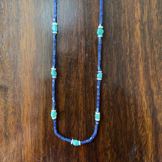 Volney 52 turquoise cloth necklace