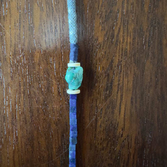 Volney 52 turquoise cloth necklace